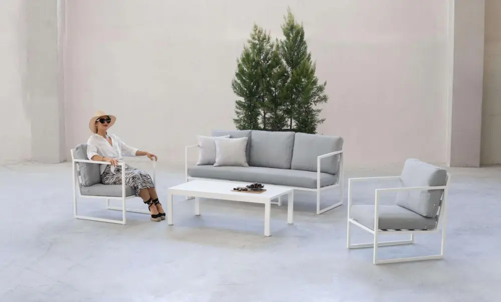 Cabana 8 — Lounge set