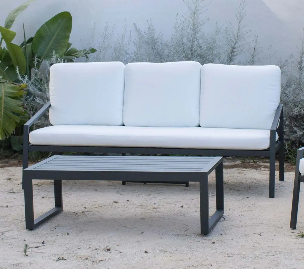 Capri — Sofa