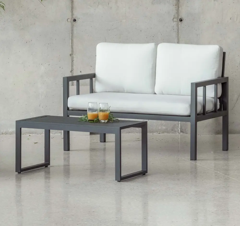 Solano — Sofa