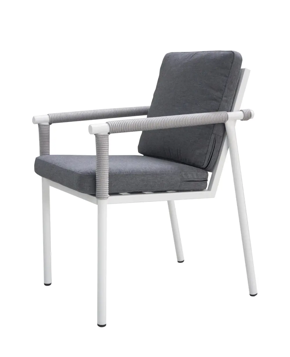 Merlot 30 — Armchair