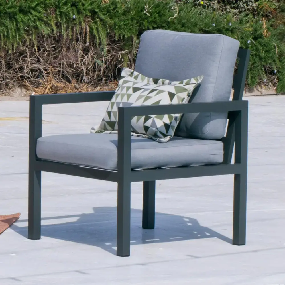 Mandalay 1 — Sessel