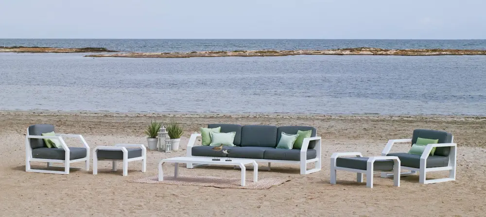 ZAFIRO-3 — Sofa