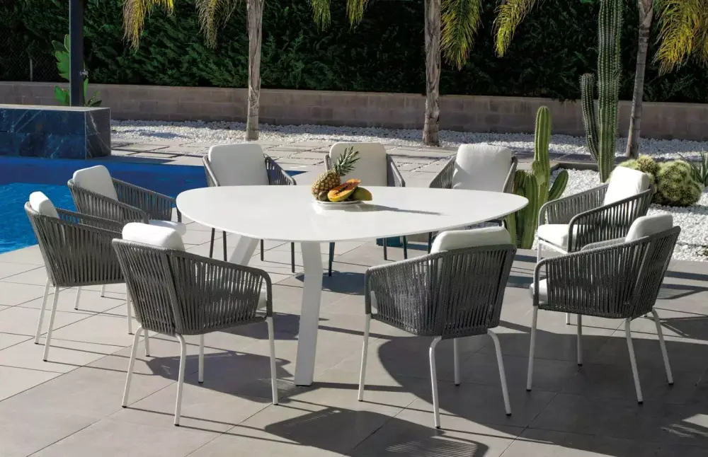 Everest — Dining set