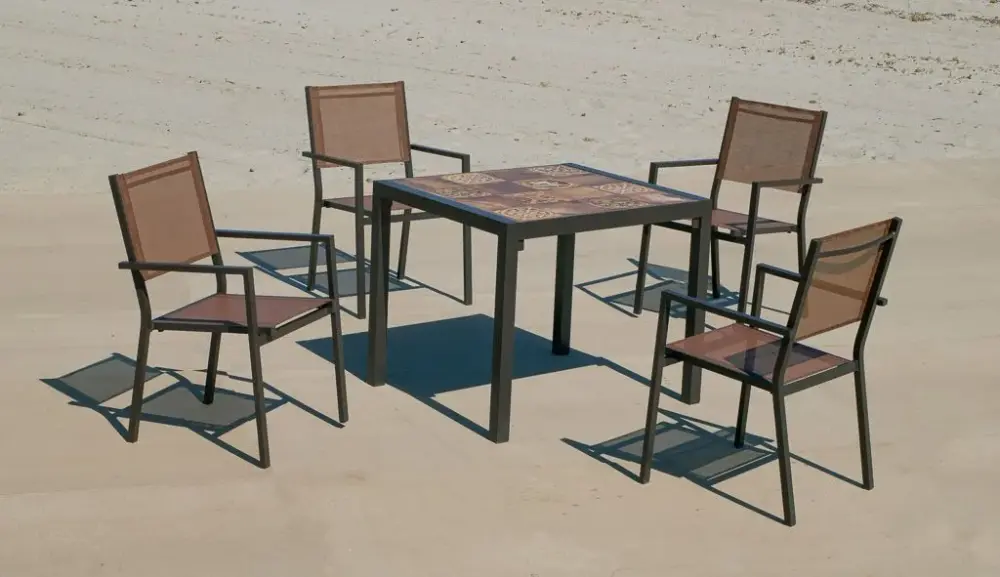 Lomba – Córcega 80/4 — Dining set