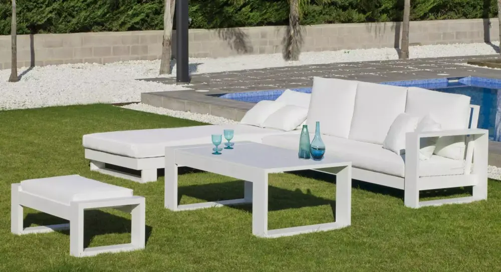 Conjunto chaiselongue blanco para jardín Coloseo