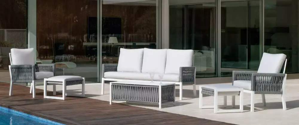 mesa centro para jardín en aluminio blanco y cuerda trenzada modelo Aberdin